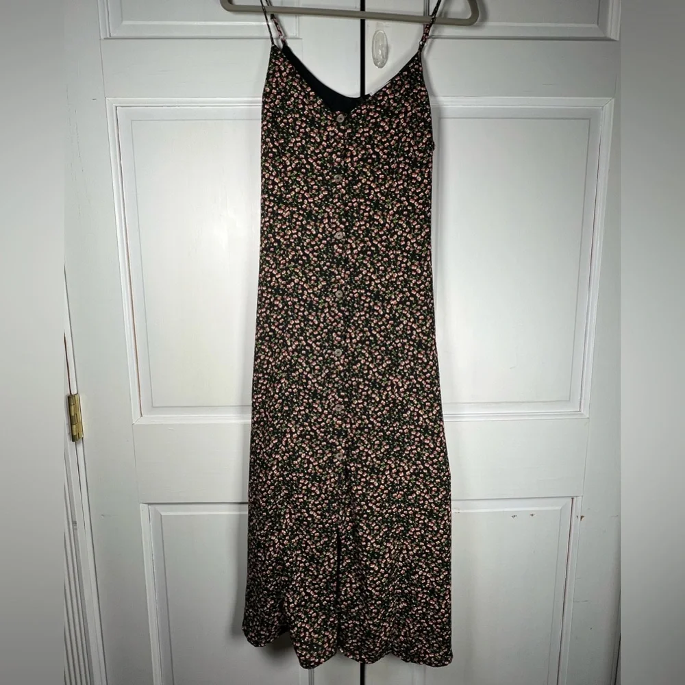 NWT Sienna Sky Floral Pattern Front Button Tie Back Women's Dress Size Medium - Picture 4 of 10